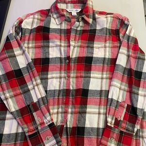 Old Navy Red, Black, and White Flannel Plaid Shirt. NWT. Size S